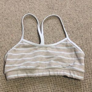 Lululemon sports bra